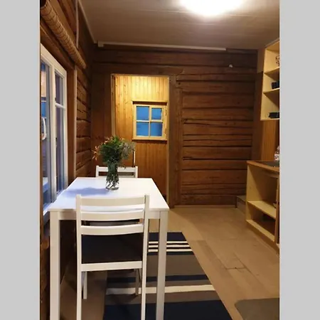 An Oldie In Center Of Paernu Apartment Exterior photo