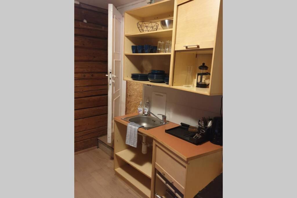An Oldie In Center Of Apartment *